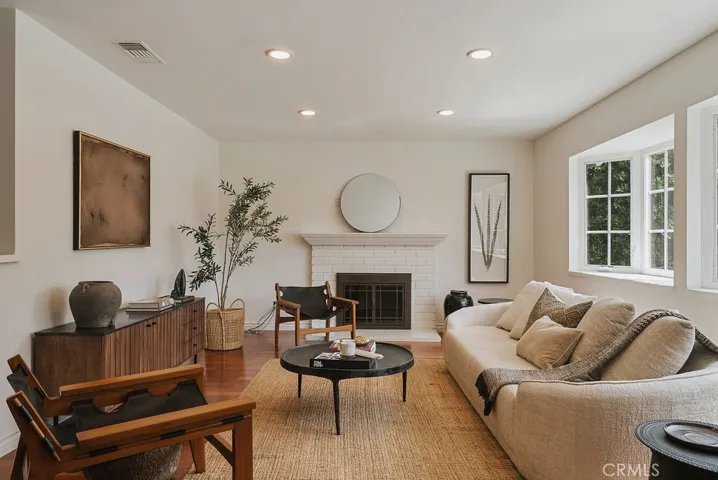 1598 Baker Street, Costa Mesa, California 92626 — photo 4
