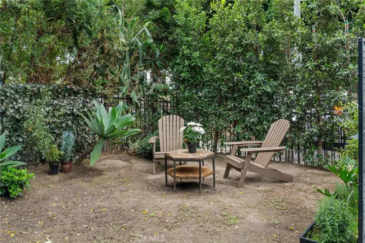 3858 S Hobart Boulevard, Los Angeles, California 90062 — photo 4