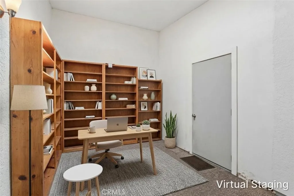 Bonus room virtually staged