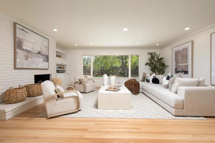 1624 Newcastle Drive, Los Altos, California 94024 — photo 5