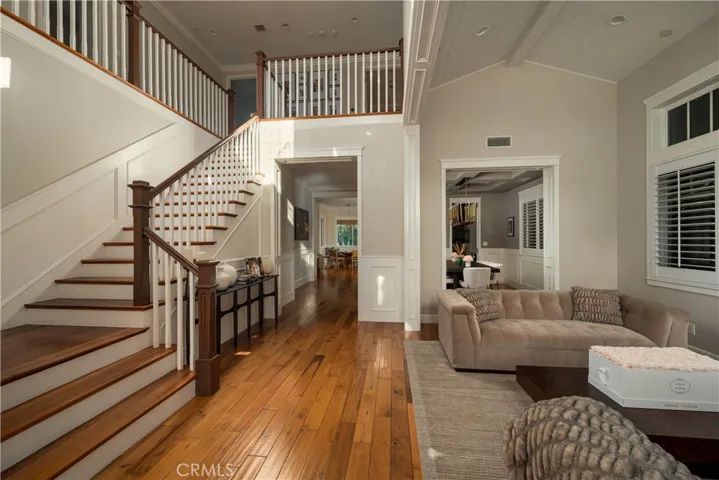 4330 Bellaire, Studio City, California 91604 — photo 5