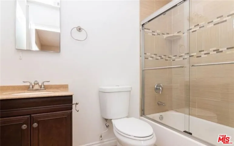 1201 1/2 S Catalina Street, Los Angeles, California 90006 — photo 5
