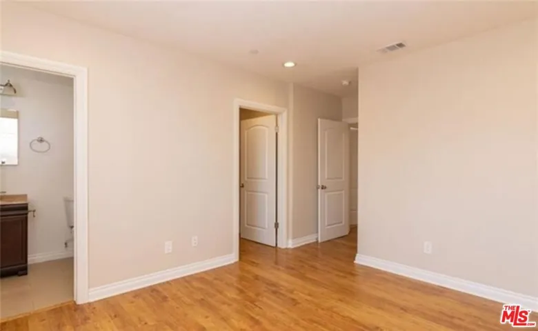 1201 1/2 S Catalina Street, Los Angeles, California 90006 — photo 4