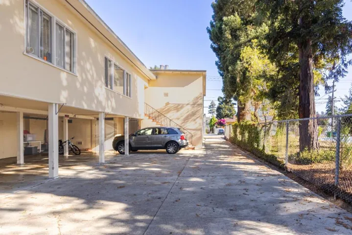 8 Howard Avenue, Burlingame, California 94010 — photo 5