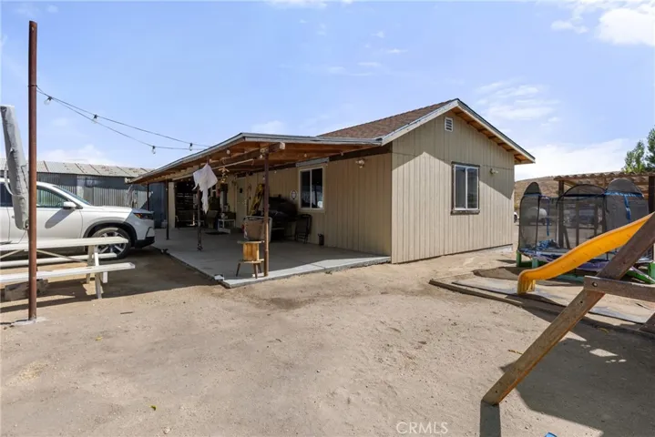 6645 Webster, Creston, California 93432 — photo 5