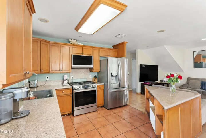 123 S Grant Ave MLS-11