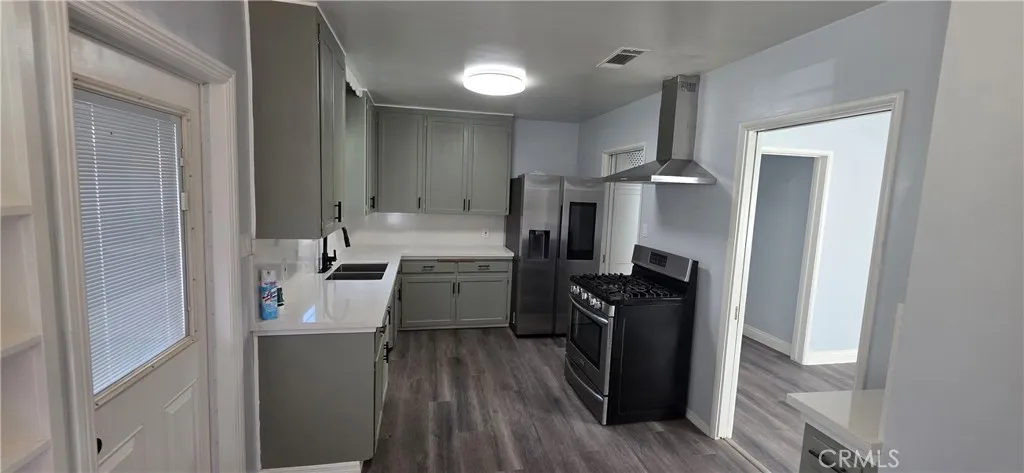 1498 Powell Way, Riverside, California 92501 — photo 5