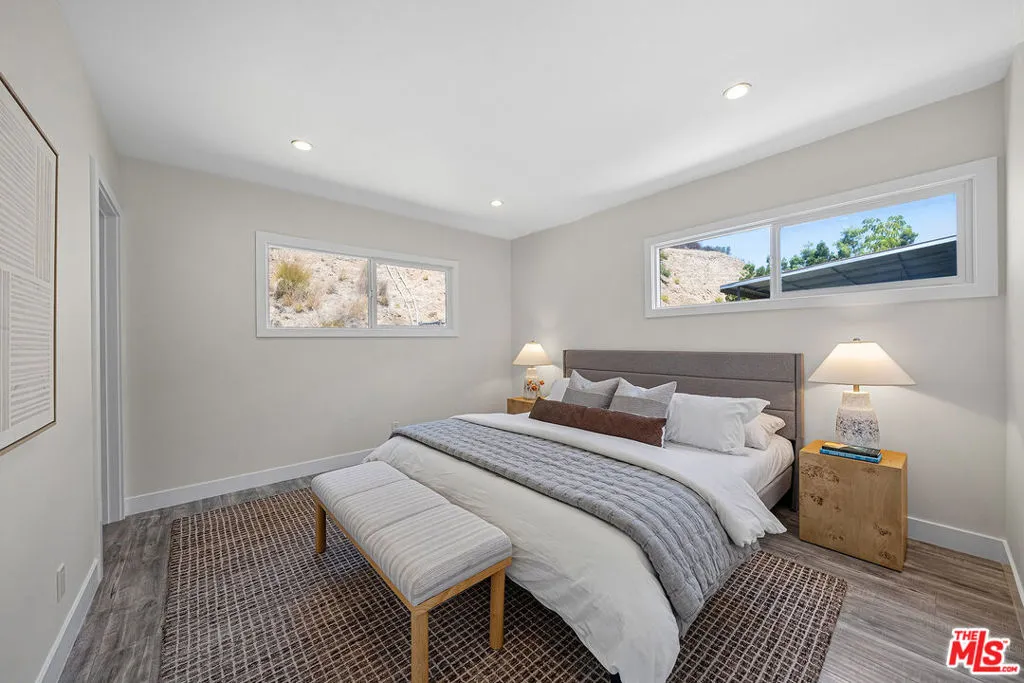 Downstair's Primary Bedroom