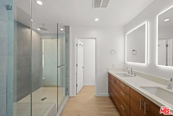 18 Privateer Street 3, Marina Del Rey, California 90292 — photo 5