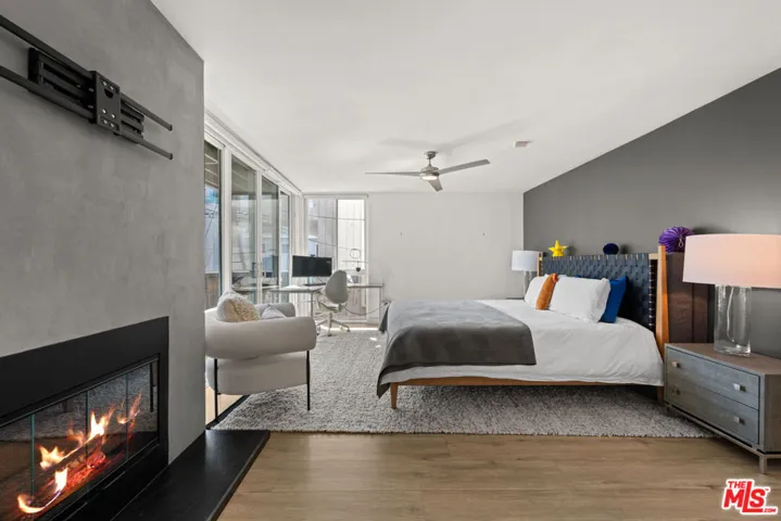 18 Privateer Street 3, Marina Del Rey, California 90292 — photo 4