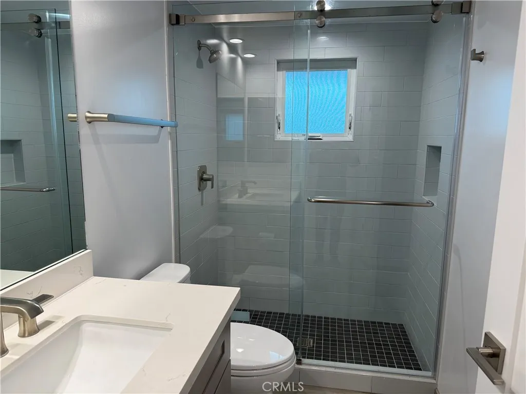 hall bath 2 hall bath 2