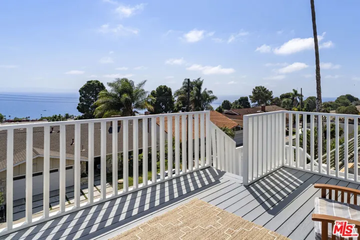 2227 Baleria Drive, San Pedro, California 90732 — photo 4