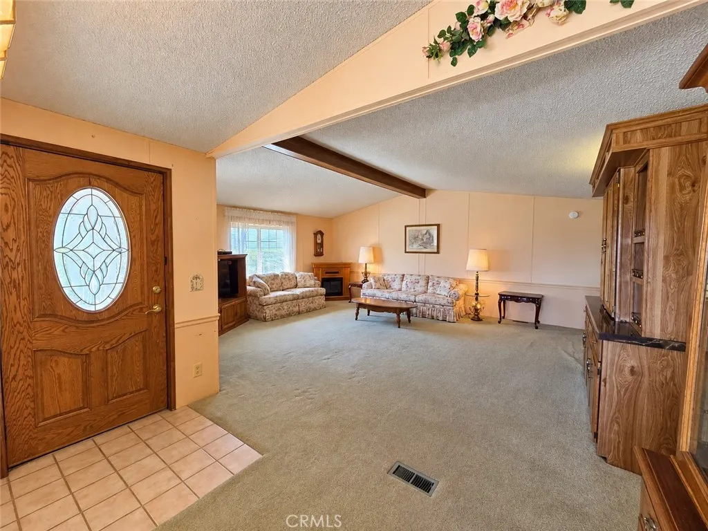 Entry & Oversized Living Room. Built-in Hutch. Entry & Oversized Living Room. Built-in Hutch.