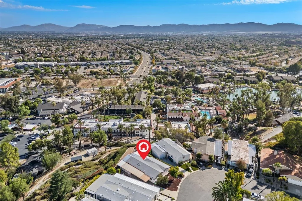 Incredible 180 degree Panoramic Views of the City Lights, Mountains & Hills Incredible 180 degree Panoramic Views of the City Lights, Mountains & Hills