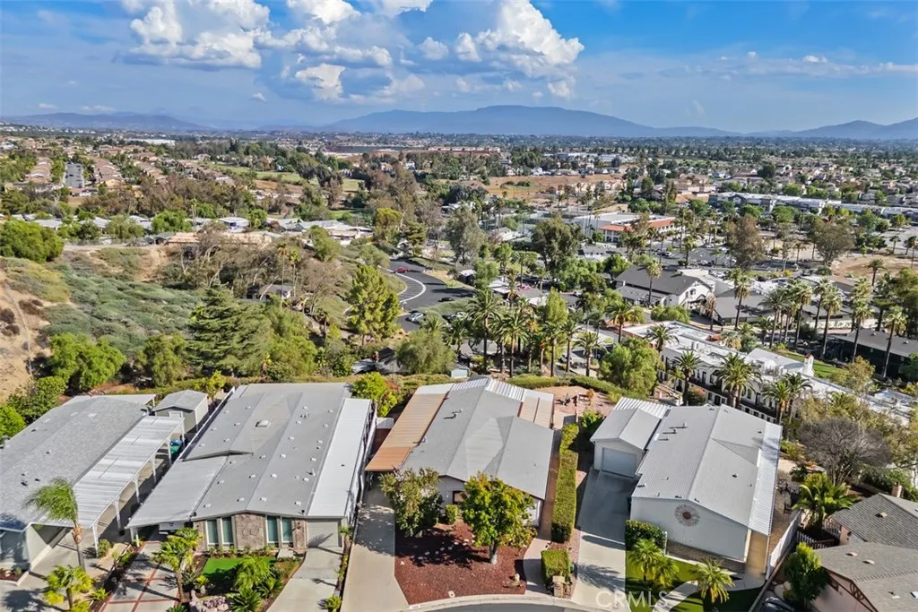 Incredible 180 degree Panoramic Views of the City Lights, Mountains & Hills Incredible 180 degree Panoramic Views of the City Lights, Mountains & Hills