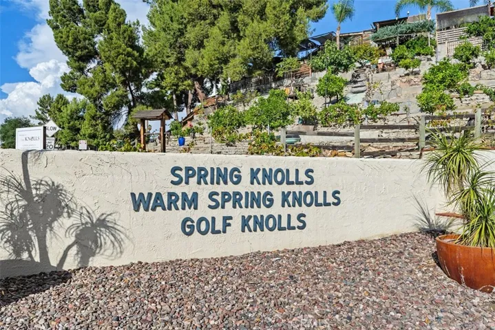 Welcome to the Knolls made up of 3 Cmmunities