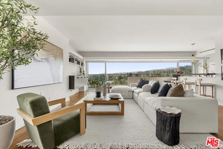838 N Doheny Drive 1001, West Hollywood, California 90069 — photo 4