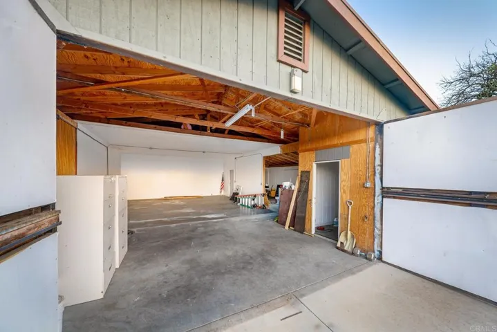 Workshop/Barn/Potential ADU