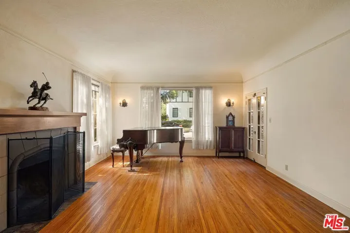1902 Georgina Avenue, Santa Monica, California 90402 — photo 5