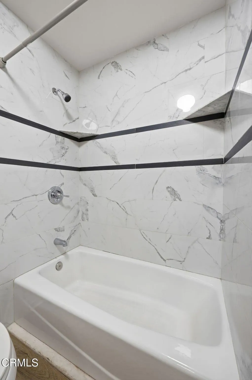 2nd floor full bath