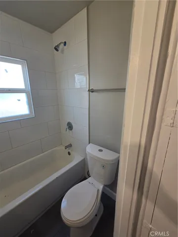 8139 Beechwood 3/4, South Gate, California 90280 — photo 5