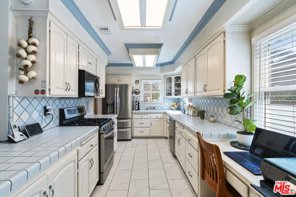 Kitchen Kitchen