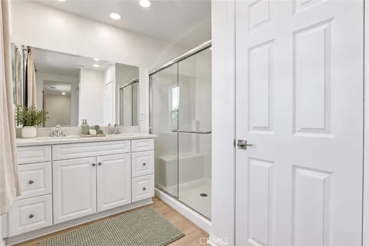 AI Staged - Master Bath