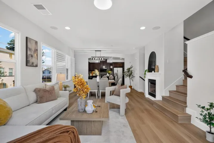 1762 Hillebrant Place, Santa Clara, California 95050 — photo 5