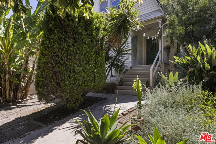 1644 Maltman Avenue, Los Angeles, California 90026 — photo 5