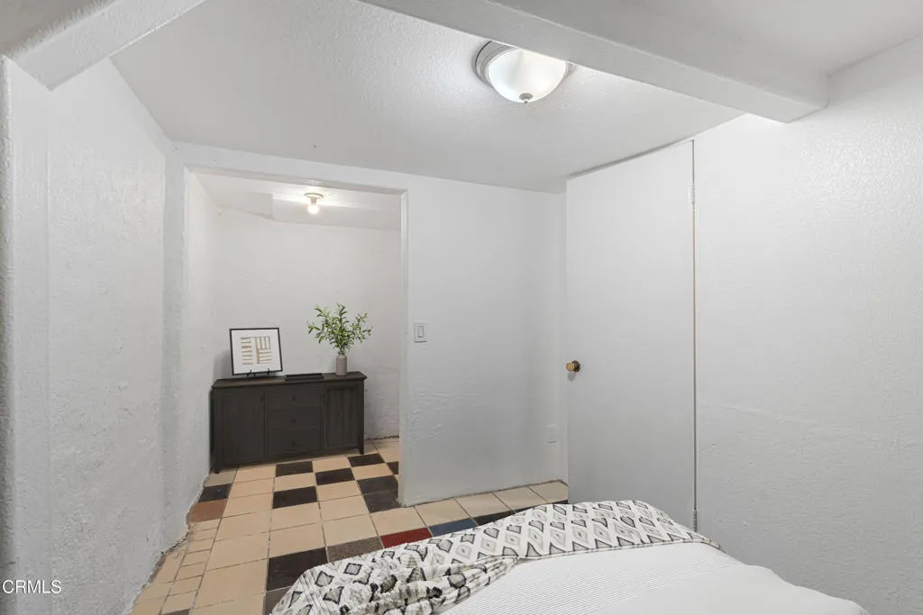 14 basement room 2_final