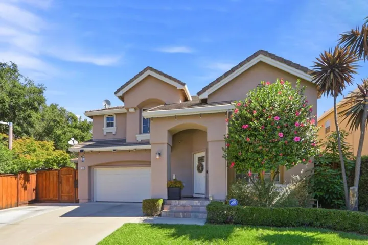 1044 Woodvale Court, San Jose, California 95116 — photo 5