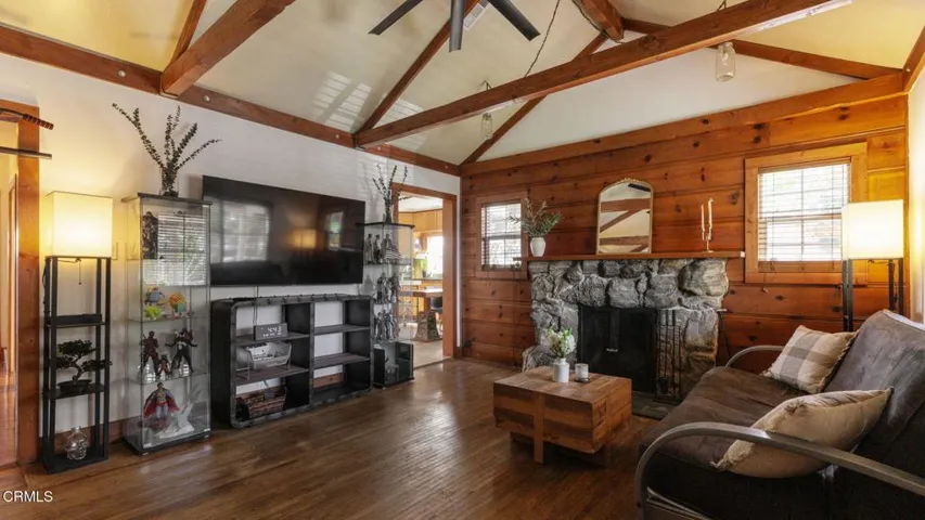 10634 Fitzroy Avenue, Los Angeles, California 91042 — photo 5