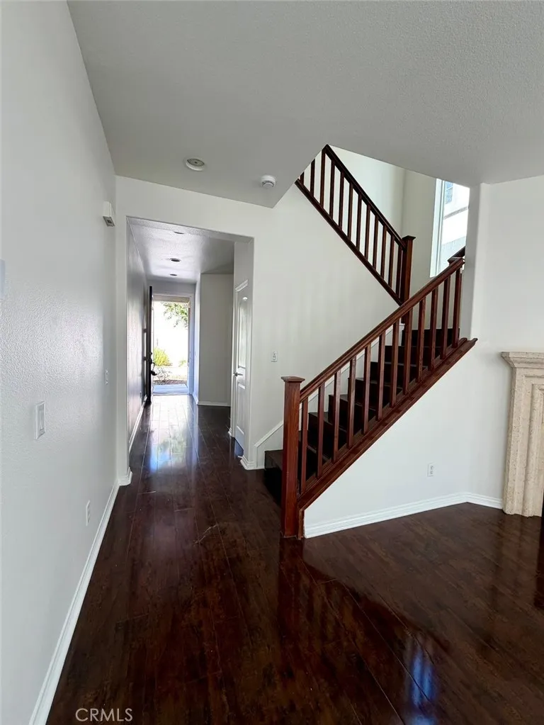 gallery-image 4