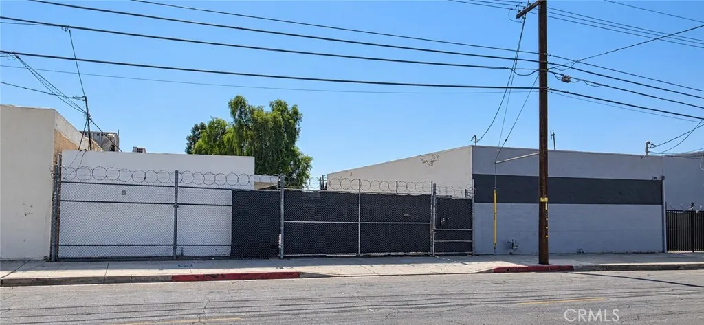 712 Arroyo St