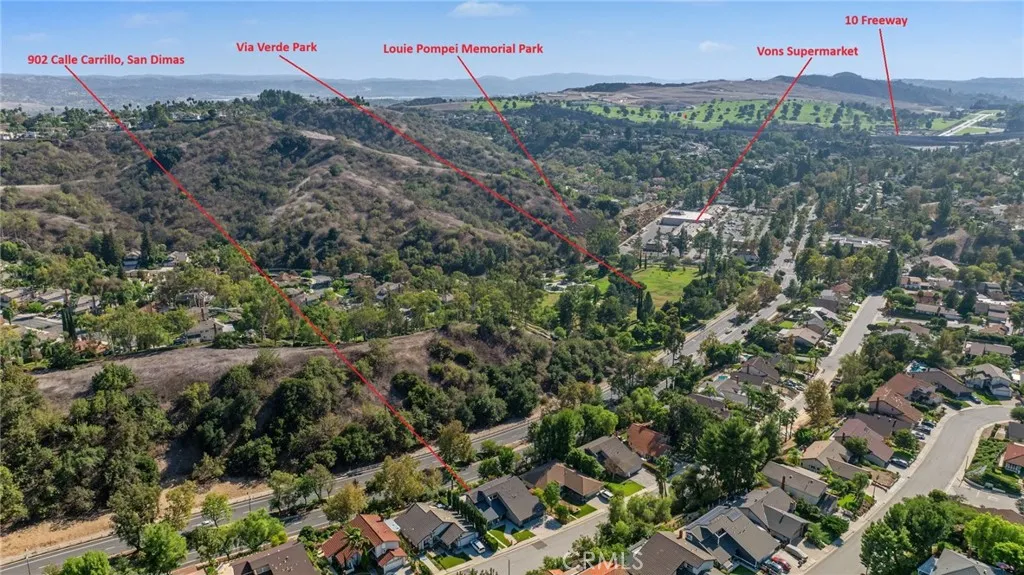 Walking Distance to Via Verde Park and a 1-Minute Drive to the Market & Via Verde Plaza
