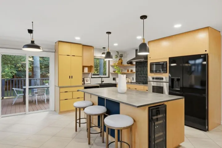 1652 Kentfield Avenue, Redwood City, California 94061 — photo 5