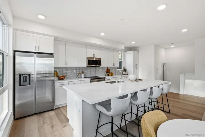 1001 32nd St 4, San Diego, California 92102 — photo 4
