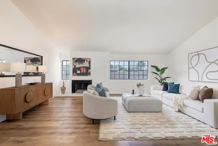 1532 9th Street 8, Santa Monica, California 90401 — photo 5