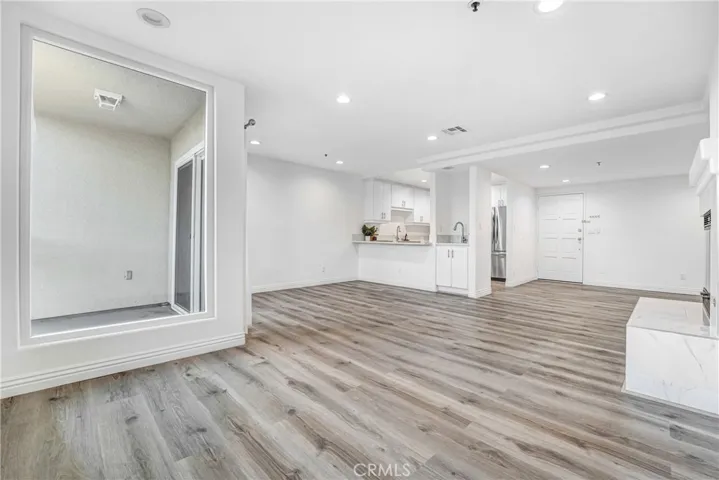335 S Sierra Madre 203b, Pasadena, California 91107 — photo 5