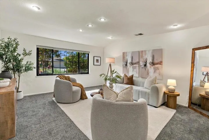 994 Glenridge Drive, San Jose, California 95136 — photo 4