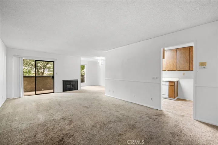 320 E Stocker 107, Glendale, California 91207 — photo 5