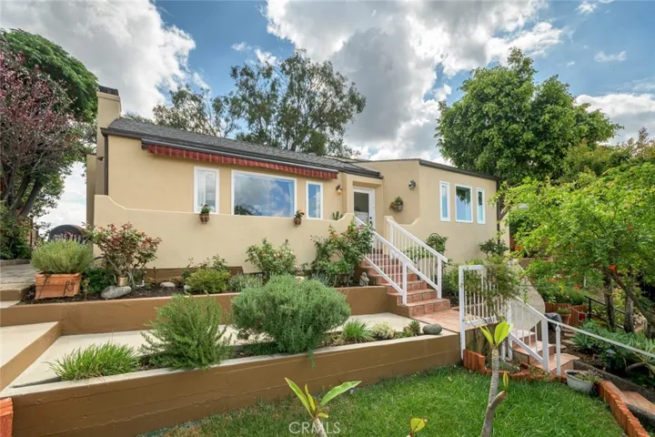 1404 Corona Drive, Glendale, California 91205 — photo 5