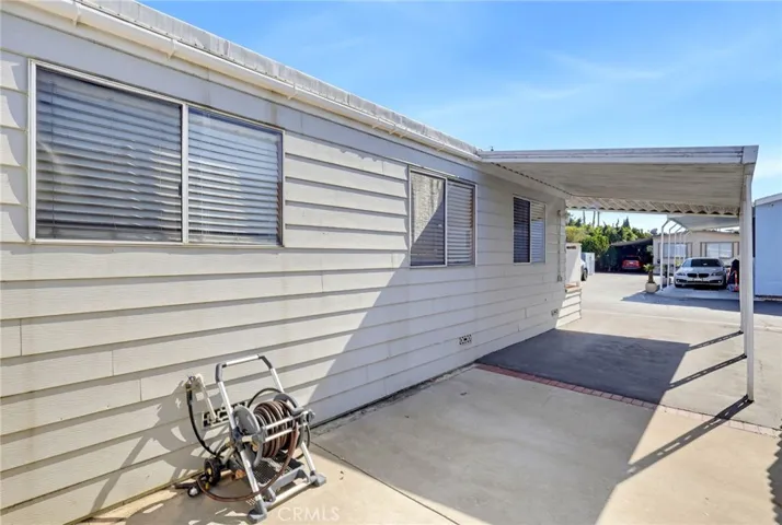 2060 Newport Boulevard 12, Costa Mesa, California 92627 — photo 4
