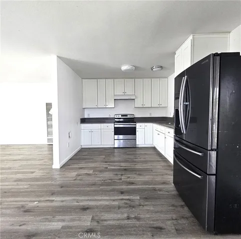 320 E Hullett D, Long Beach, California 90805 — photo 4