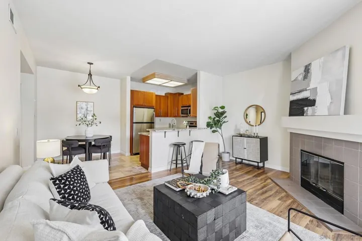 2020 Camino De La Reina 2302, San Diego, California 92108 — photo 4