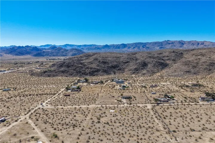 61830 Highland Drive, Joshua Tree, California 92252 — photo 5