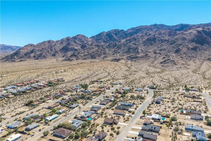 6965 49 Palms Avenue, 29 Palms, California 92277 — photo 4