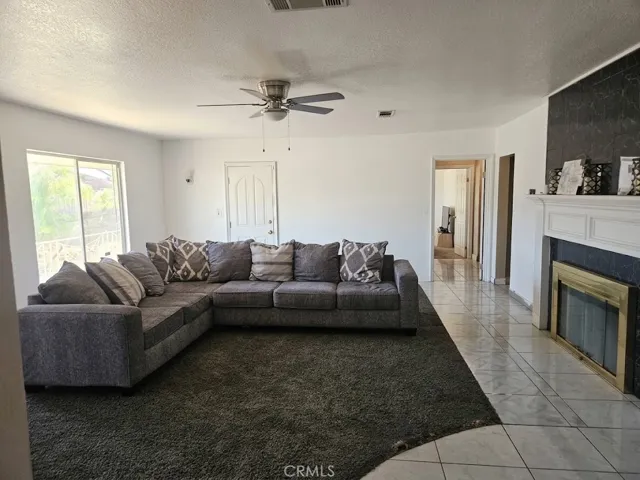 22200 Alviso, Perris, California 92570 — photo 4