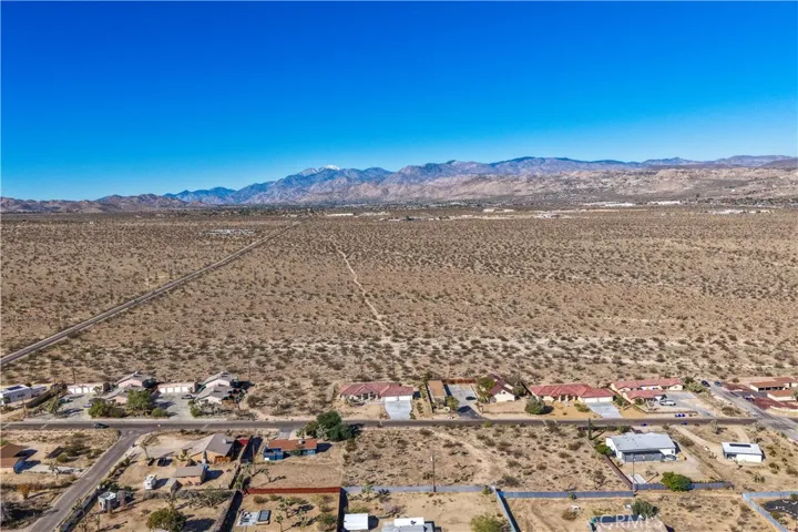7201 Olympic Road, Joshua Tree, California 92252 — photo 4