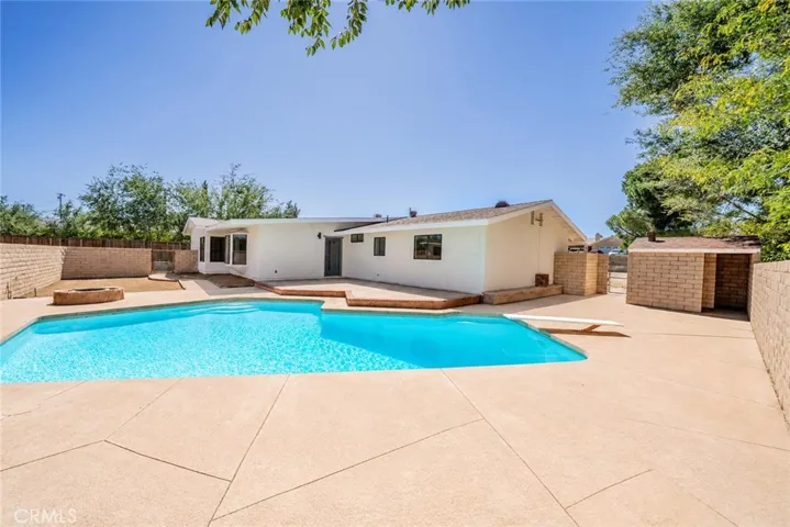 9221 Jacaranda, Hesperia, California 92345 — photo 4